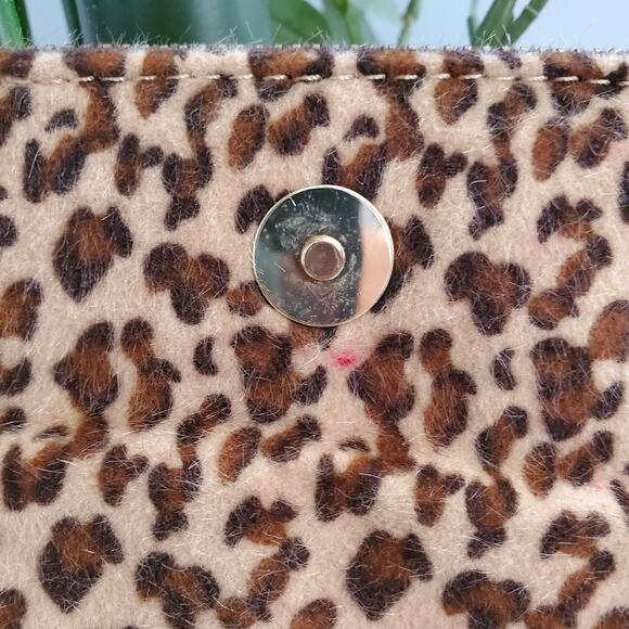 Charming Charlie Leopard Print Fabric Clutch - Picture 7 of 8
